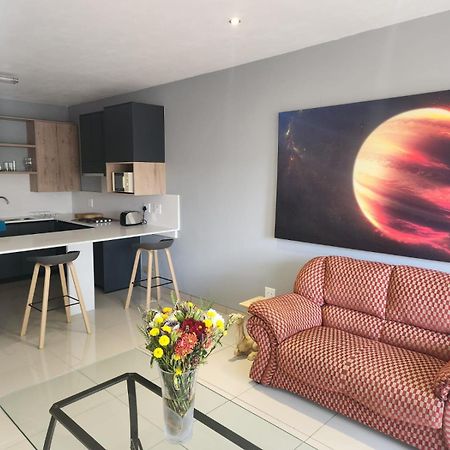 Fa'Trez Guest House & Spa Pretoria-Noord Esterno foto