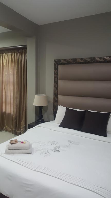 Fa'Trez Guest House & Spa Pretoria-Noord Esterno foto