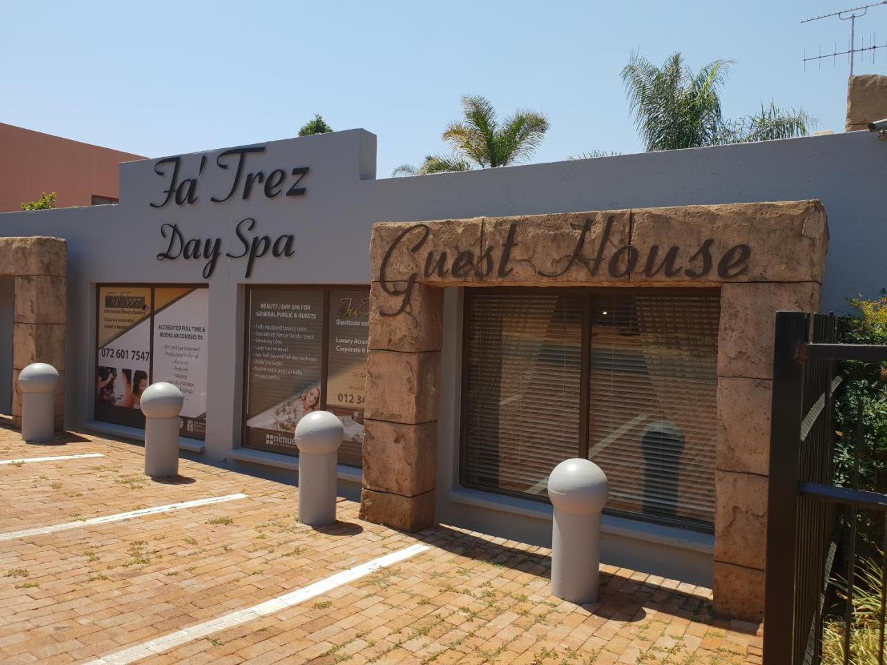 Fa'Trez Guest House & Spa Pretoria-Noord Esterno foto